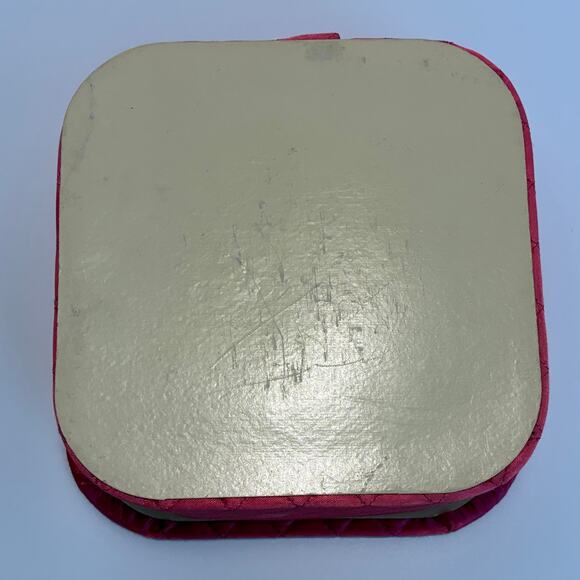 Vanity Organizer MCM Vintage Pink Quilted Satin Square Hinged Lid 8” sq x 2.5” H - Picture 4 of 5